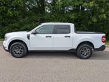 Used 2024 Ford Maverick XLT image 2