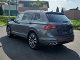 Used 2022 Volkswagen Tiguan SEL R-Line image 4