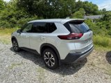 Used 2021 Nissan Rogue SV image 6