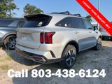 Used 2022 Kia Sorento S image 2