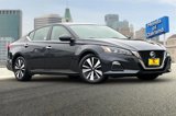 Used 2022 Nissan Altima 2.5 SV image 2