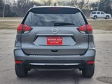 Used 2017 Nissan Rogue SV image 6