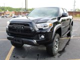 Used 2017 Toyota Tacoma SR5 image 2