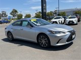 Used 2025 Lexus ES 300h w/ Premium Package image 2