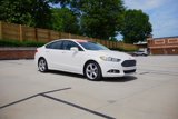 Used 2016 Ford Fusion SE w/ Equipment Group 201A image 3