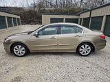 Used 2010 Honda Accord EX image 2