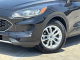 Used 2022 Ford Escape SE image 3