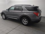 Used 2022 Ford Explorer XLT image 3