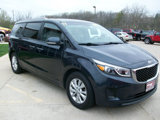 Used 2017 Kia Sedona LX w/ LX Essentials Premium Package image 4