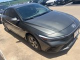 Used 2025 Hyundai Elantra SE image 4