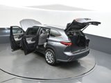 Used 2021 Toyota Highlander Limited image 2