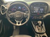Used 2022 Kia Soul LX w/ Technology Package image 3