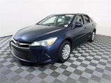 Used 2015 Toyota Camry LE image 3