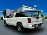 Used 2025 Nissan Frontier SV w/ SV Convenience Package image 5