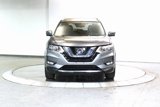 Used 2017 Nissan Rogue SL image 2