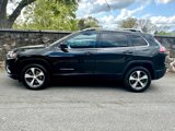 Used 2019 Jeep Cherokee Limited image 3