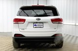 Used 2016 Kia Sorento LX image 4