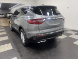 Used 2018 Buick Enclave Essence image 2