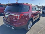 Used 2017 Ford Explorer XLT w/ Equipment Group 202A image 3