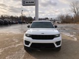 New 2025 Jeep Grand Cherokee Laredo image 2