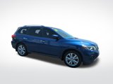 Used 2018 Nissan Pathfinder SL image 3