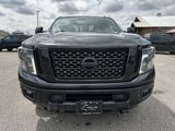 Used 2018 Nissan Titan SV w/ SV Convenience Package image 2