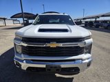 Used 2024 Chevrolet Silverado 2500 LT w/ Convenience Package image 2
