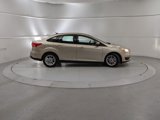 Certified 2018 Ford Focus SE image 2