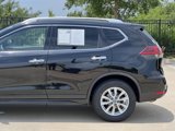 Used 2019 Nissan Rogue SV image 5