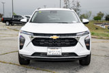 Used 2025 Chevrolet Trax LT w/ LT Convenience Package image 2