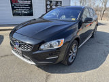 Used 2018 Volvo V60 T5 Cross Country w/ Convenience Package image 2