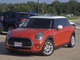 Used 2019 MINI Cooper 4-Door Hardtop w/ Storage Package image 2