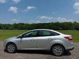 Used 2012 Ford Focus SE image 2