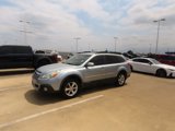 Used 2014 Subaru Outback 2.5i Limited image 2