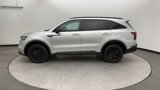 Used 2021 Kia Sorento S w/ Panoramic Sunroof Package image 5