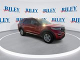 Certified 2022 Ford Explorer XLT w/ Equipment Group 202A image 2