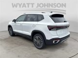 New 2025 Volkswagen Taos SE image 3