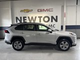 Used 2022 Toyota RAV4 XLE image 6