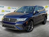 Used 2022 Volkswagen Tiguan SE w/ Panoramic Sunroof Package image 3