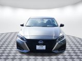Used 2024 Nissan Altima 2.5 SV image 2