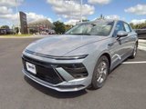 New 2025 Hyundai Sonata SE image 3