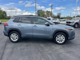 Used 2022 Toyota Corolla Cross LE image 2