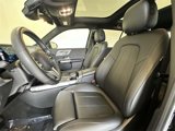 Used 2021 Mercedes-Benz GLB 250 4MATIC image 2