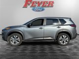 Used 2023 Nissan Rogue SV image 2