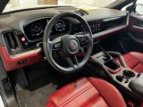 Used 2024 Porsche Cayenne image 4
