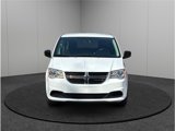 Used 2018 Dodge Grand Caravan SE w/ UConnect Hands-Free Group image 3