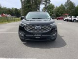 Used 2022 Ford Edge Titanium image 3