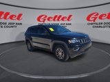 Used 2018 Jeep Grand Cherokee Laredo image 2