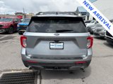 Used 2022 Ford Explorer XLT w/ Equipment Group 202A image 6