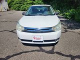 Used 2009 Ford Focus SE image 2